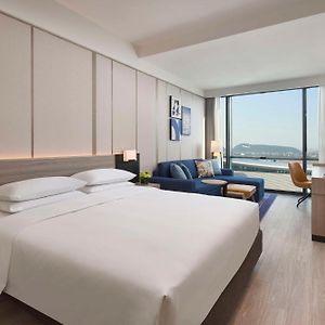 King Room Sofa Bed Airport View